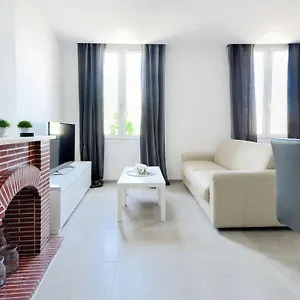 la-ciotat-magnifique-appartement-climatise-sur-le-port.fr-provencehotel.com/
